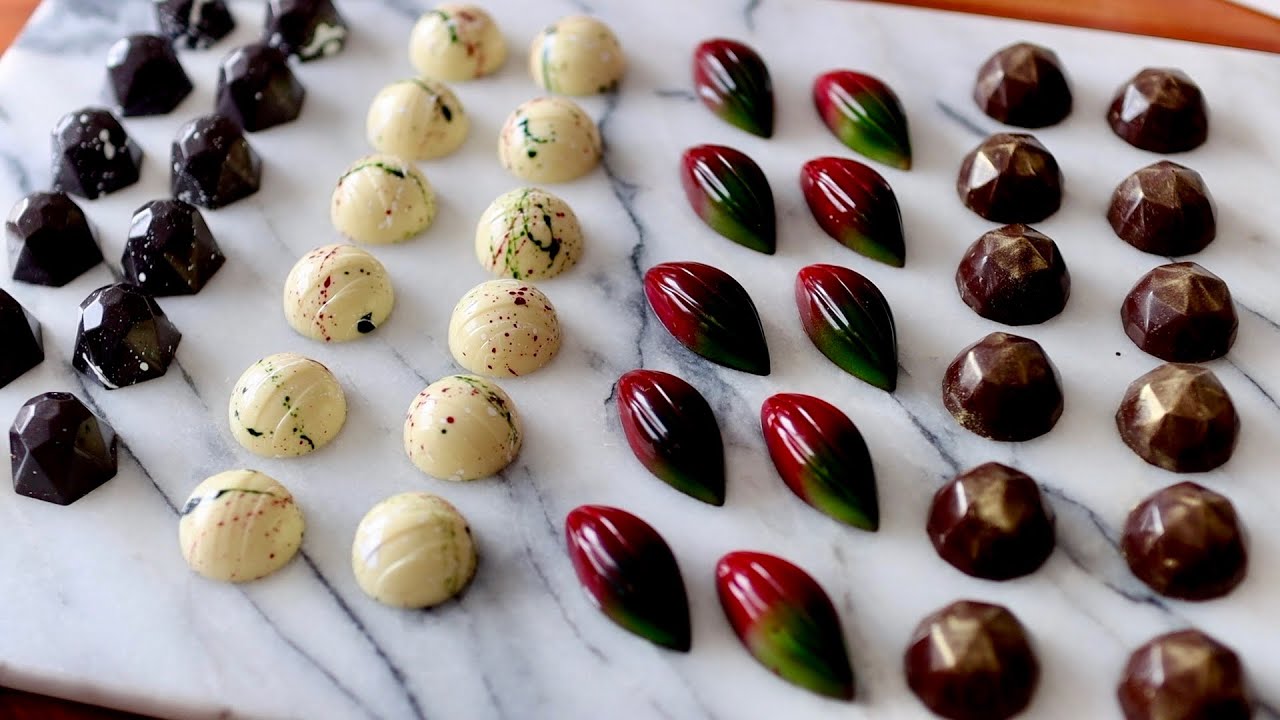 Easy Steps to Create Shiny, Perfect Chocolate Bonbons at Home! 초콜릿 봉봉 만드는 법 최대한 쉽게 설명해드립니다!