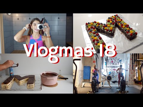 VLOGMAS 18 – The World’s Best Custom Cake and My Workout Routine