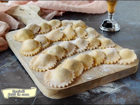 Ravioli fatti in casa, l'impasto ideale per un ottima pasta fresca