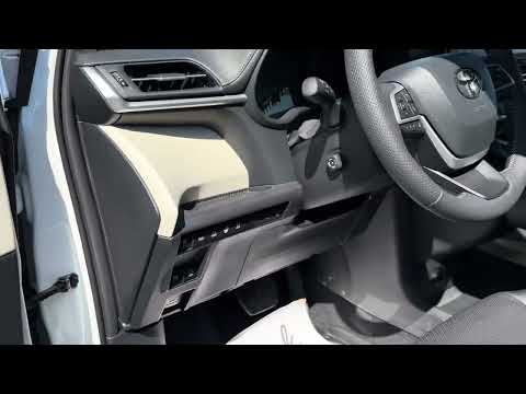 2026 Toyota Sienna in White for sale at Abbotsford Hyundai in Abbotsford, BC