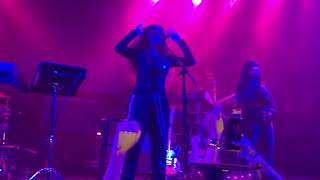 H.E.R. - &quot;Every Kind Of Way&quot; (Live) - Lights On Tour - Ft. Lauderdale - 12/02/17