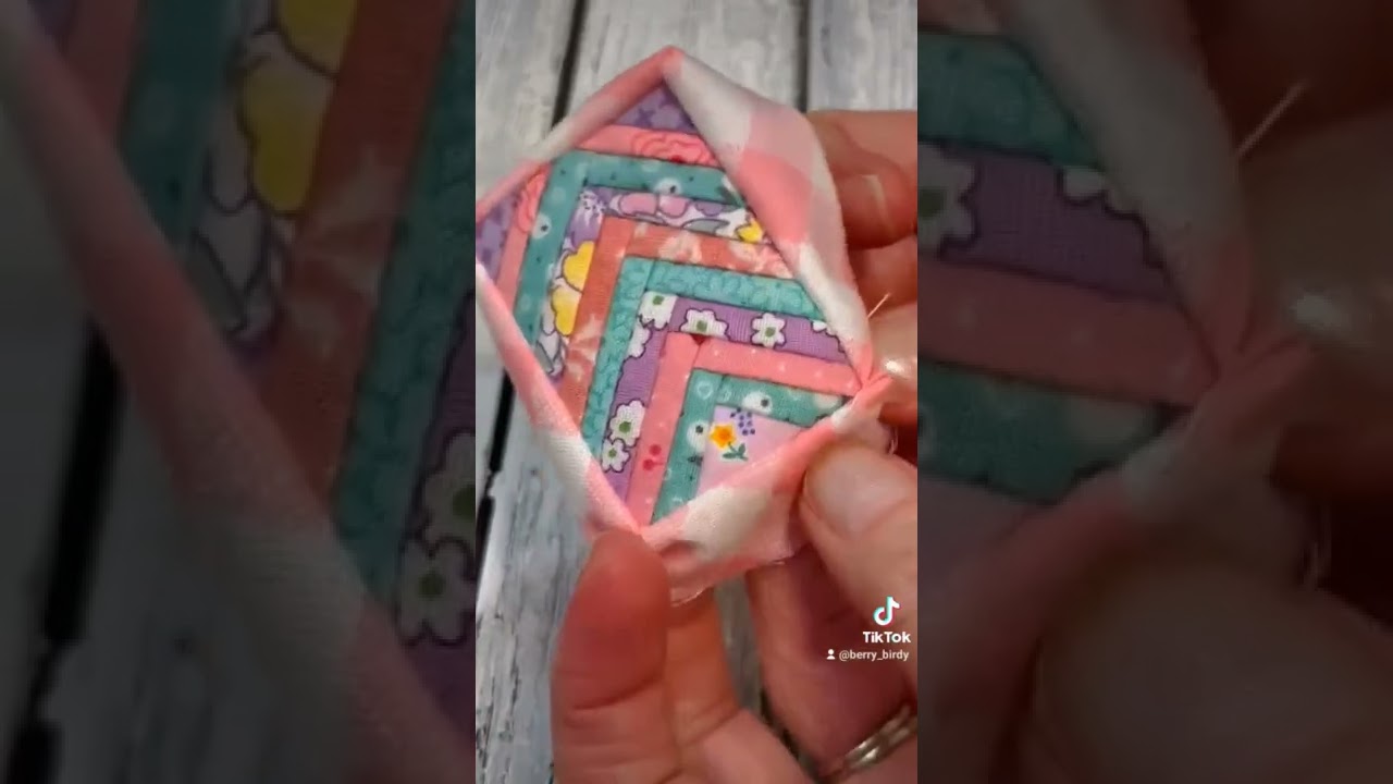 Micro Mini Quilts | Visit BerryBirdy.com