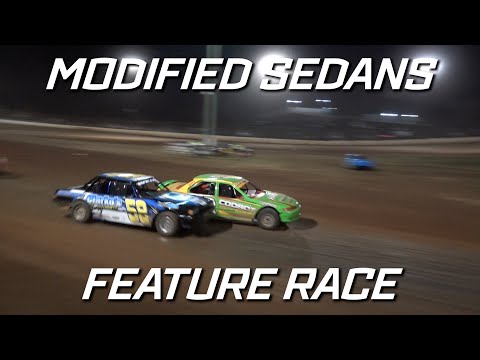Modified Sedans: A-Main - Gympie Speedway - 02.10.2021