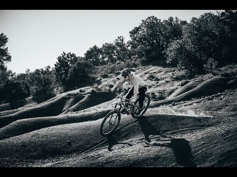 návrat Cecile Ravanel