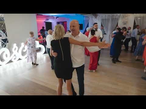 Kapela Hulanka - Siedem czerwonych róż - tel. 733 455 136