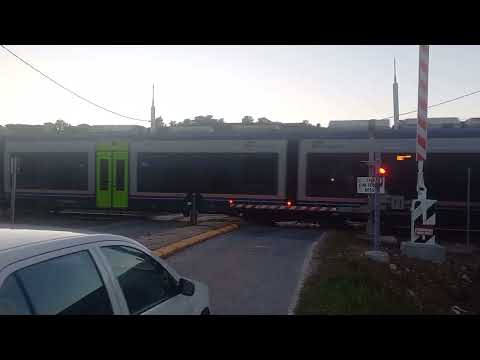 Passaggio a livello Neive (CN) S.P. 194 - Level crossing - Spoorwegovergang