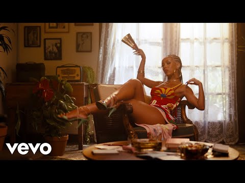 Doja Cat - Vegas (From the Original Motion Picture Soundtrack ELVIS) (Official Video)