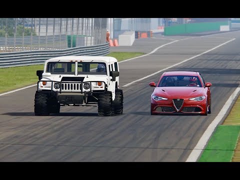 Alfa Romeo Giulia Quadrifoglio vs Hammer H1 Monster - Monza