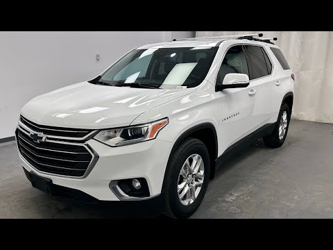 2021 Chevrolet Traverse AWD 4dr LT Cloth w/1LT in White for sale at Davis GMC Buick Lethbridge in Lethbridge, AB