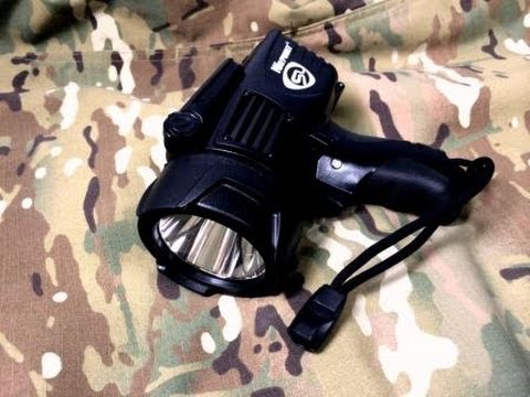 Streamlight Waypoint: What I Keep In My Car For A Spotlight