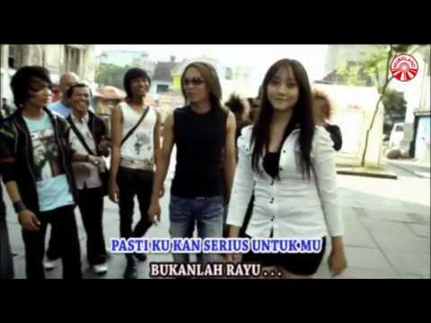 download lagu mp3 mp4 Thomas Arya Yelse Fitria, download lagu Thomas Arya Yelse Fitria gratis, unduh video klip Thomas Arya Yelse Fitria