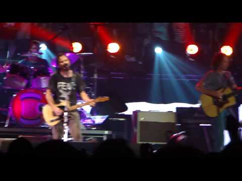 Pearl Jam - Betterman - The Spectrum, Philadelphia, PA-10/31/09-Night 4