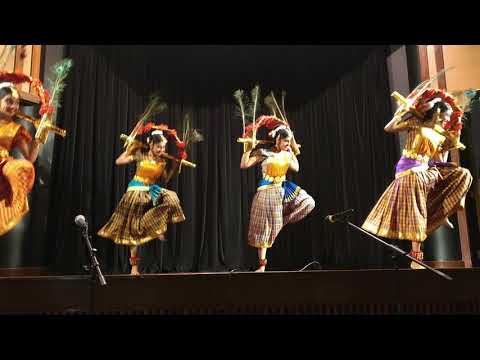 Kavadiyattam - Traditional Folk Dance from Tamil Naidu
