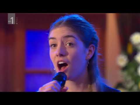 Družina poje - Sestre Kobal (Slovenski pozdrav, 17. november 2017)