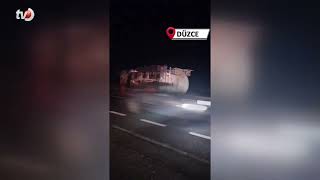 Virajı Alamayan Çimento Tankeri Devrildi 1 Yaralı