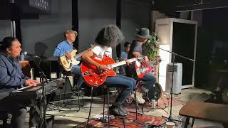 Download lagu Pretty Ugly - Diari Seorang Lelaki  LIVE at Liberal Latte [Pretty Ugly Showcase 2025] mp3