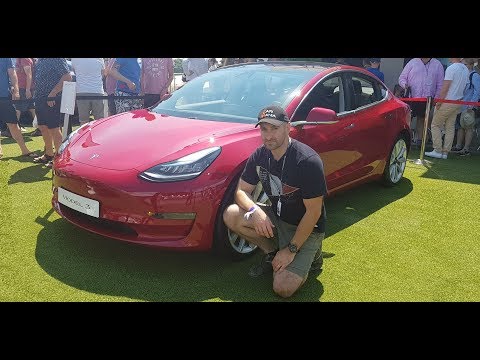 Tesla Model 3 Long Range 75kwh - First Touch - REVIEW