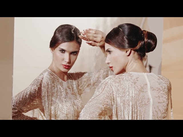 فستان سهرة تول فاخر مطرز بالكريستال