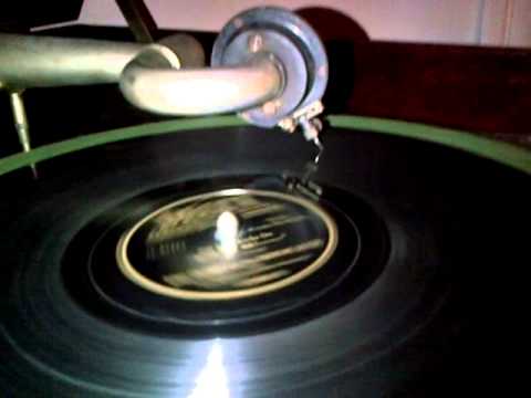 Bing Crosby and the Andrews Sisters: Get Your Kicks on Route 66 (1946)