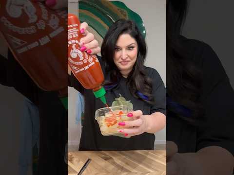 THE VIRAL MARINATED GARLIC, let’s try it!