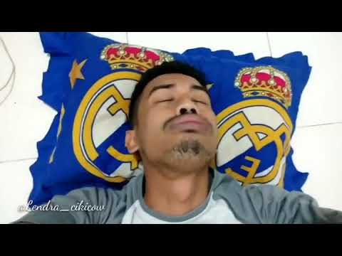 bergaya-tapi-utang-dimana-mana