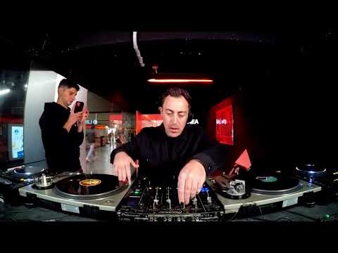 CLAUDIO PONTICELLI › LINEA • 30.11.2025