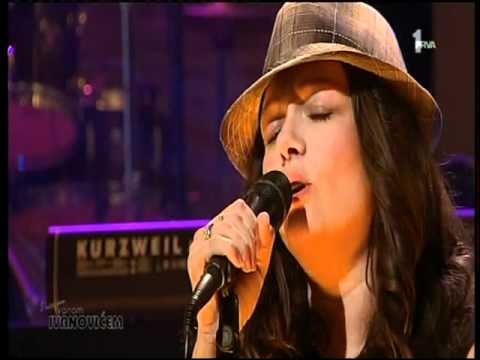 Negative - Spusti me na zemlju LIVE @  Veče sa Ivanom Ivanovićem - No.98