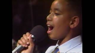 Mississippi Children&#39;s Choir - His Eye Is On the Sparrow