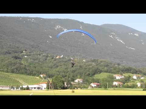 2012 Paragliding Lijak Slovenia Landing