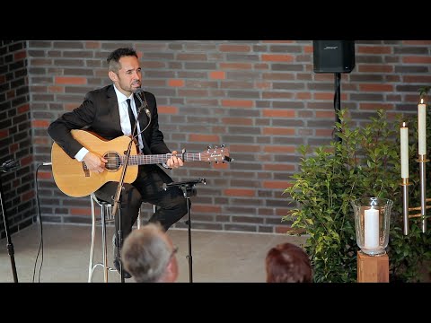 Abschied ist ein scharfes Schwert R  Whittaker | Gitarre und Gesang auf Beerdigung | Deutsche Lieder