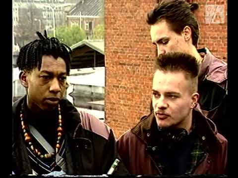 1991 12 13 OOG TV   Da Zombi Squad neemt een CD op