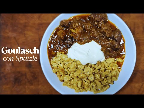 GOULASCH CON SPAETZLE