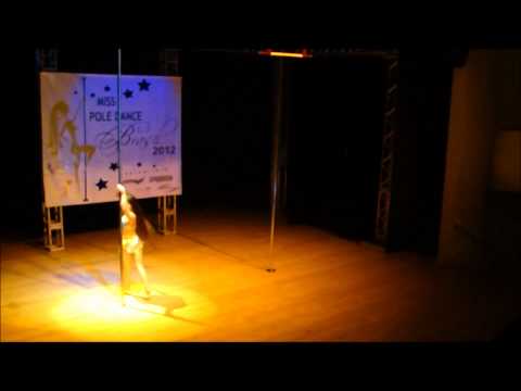 Dudinha Vieira - Semi finalista do 4º Campeonato de Pole Dance