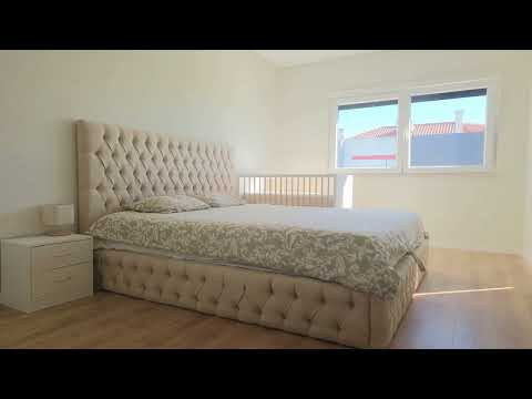 ***Apartamento T2, Semi novo com box, Quinta da Amizade ***