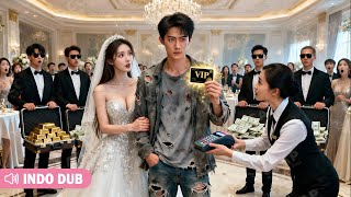 Gadis nikah si pengemis, diejek keluarga. Tak diduga itulah miliarder terkaya, bayar kartu tak batas