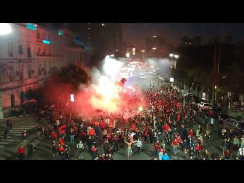 "DEFENSORES ES NACIONAL - RECIBIMIENTO JUGADORES" Barra: La Barra del Dragón • Club: Defensores de Belgrano