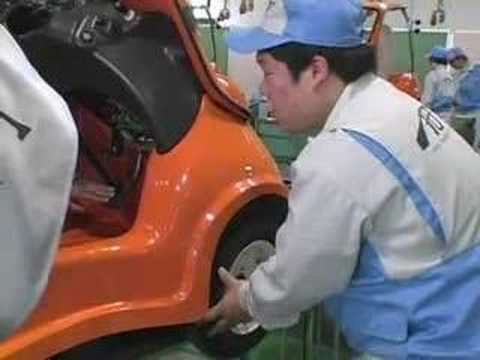 キットカー（光岡K-1）の分解、タイヤを外して足回り分解