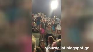 Έδειρε την γυναίκα τού σε συναυλία στο καλλιμάρμαρο και τον έδειρε ο κόσμος