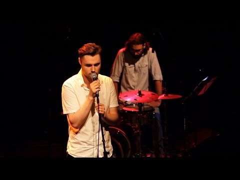 Marcin Januszkiewicz live - Im więcej Ciebie tym mniej - Sopot, Teatr Atelier