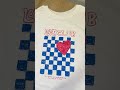 REMERA CROP ESTAMPADA LOVE CLUB