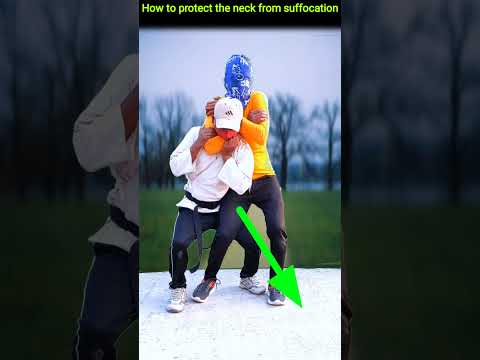 How to protect the neck from suffocation #selfdefence #kravmaga #selfdefense #bachchan #taekwondo