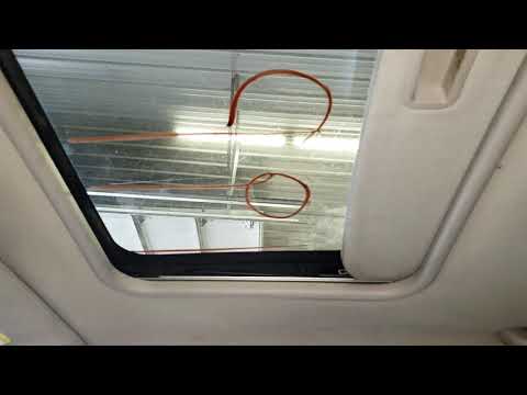 FOR SALE - 19P0111 - 2006 Jeep Liberty Limited - Power Sun Roof