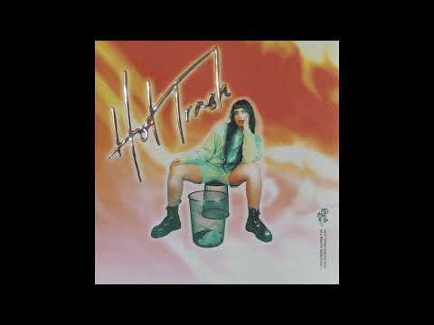 Quelle Rox - HOT trash (Official Audio)