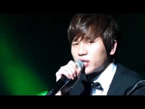 2010 K.Will Christmas Concert - One drop per second (rap)