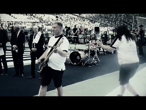 TANKARD - Schwarz Weiß wie Schnee  (OFFICIAL VIDEO)