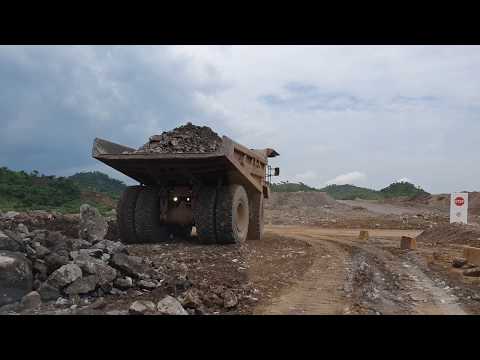 Dump Truck 80T - CAT 777D