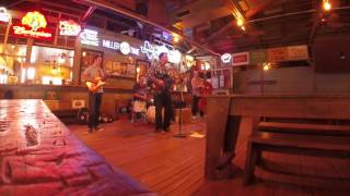 The Bellfuries - After the Boy gets the Girl - Live at Gruene Hall