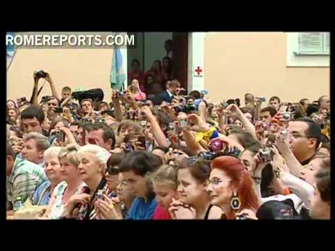 Benedicto XVI: ¨El silencio interior ayuda a escuchar la voz de Dios¨