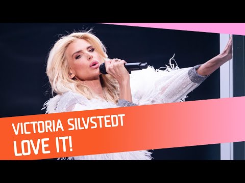 Victoria Silvstedt - Love It!