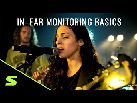 Στο βίντεο αναλύεται το πόσο σημαντικό είναι για έναν/μία καλλιτέχνη/καλλιτέχνιδα να ακούει με σαφήνεια τι ακριβώς παίζει επί σκηνής.